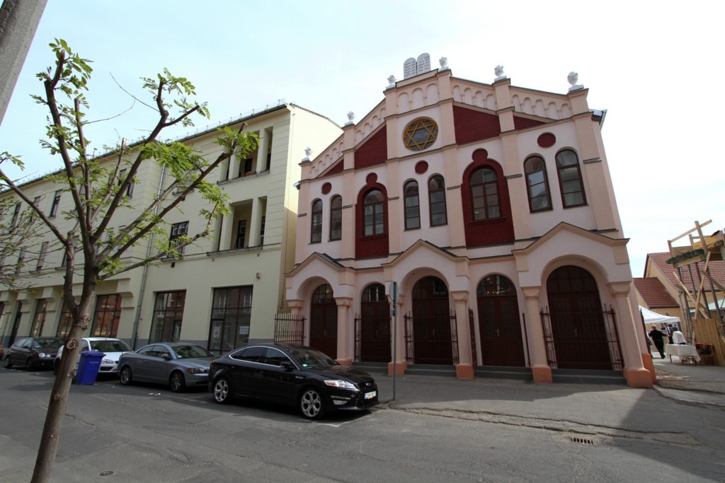 Több értékes ingatlanát is elveszítheti a Debreceni Zsidó Hitközség