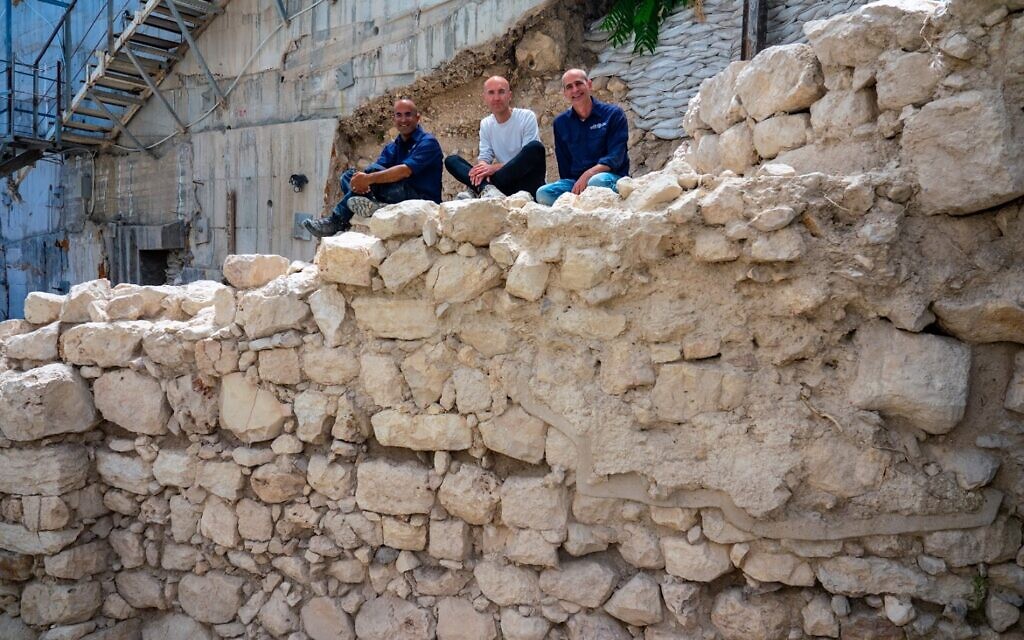 Tisá beáv előtt: az első Szentély idején álló városfal egy hiányzó része került elő Jeruzsálemben