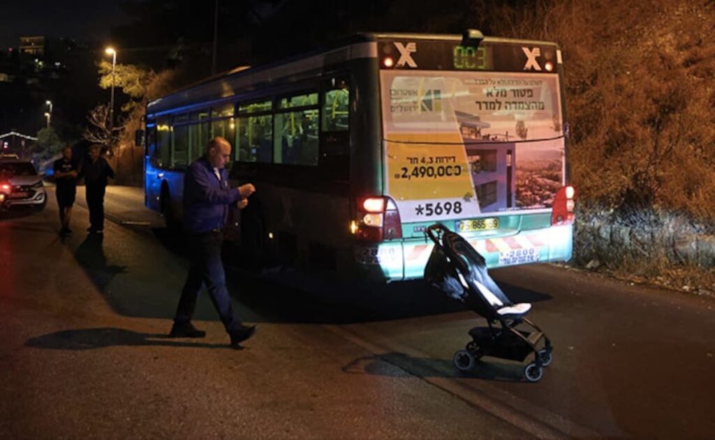 Egy állapotos nő is súlyosan megsérült a jeruzsálemi terrortámadásban