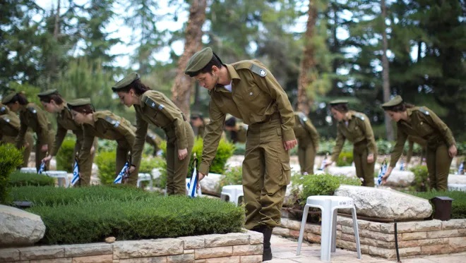 A politikai ellentétek félretételét kéri az izraeli vezérkari főnök az Emlékezés napján